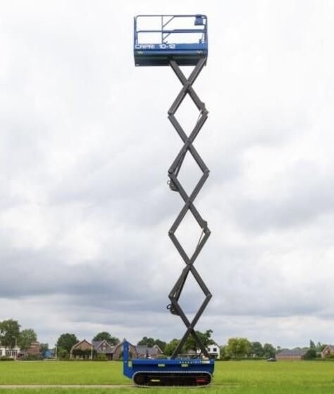 Rups schaarhoogwerker Capri 10/12 p/dag