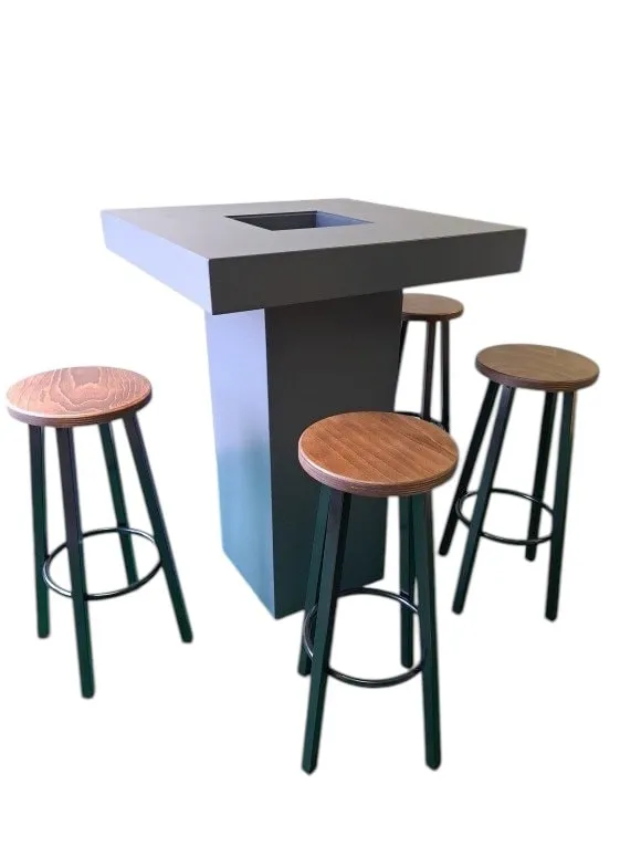 Statafel zuil met decoratie