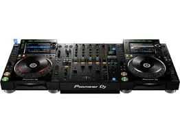 CDJ-2000NXS2