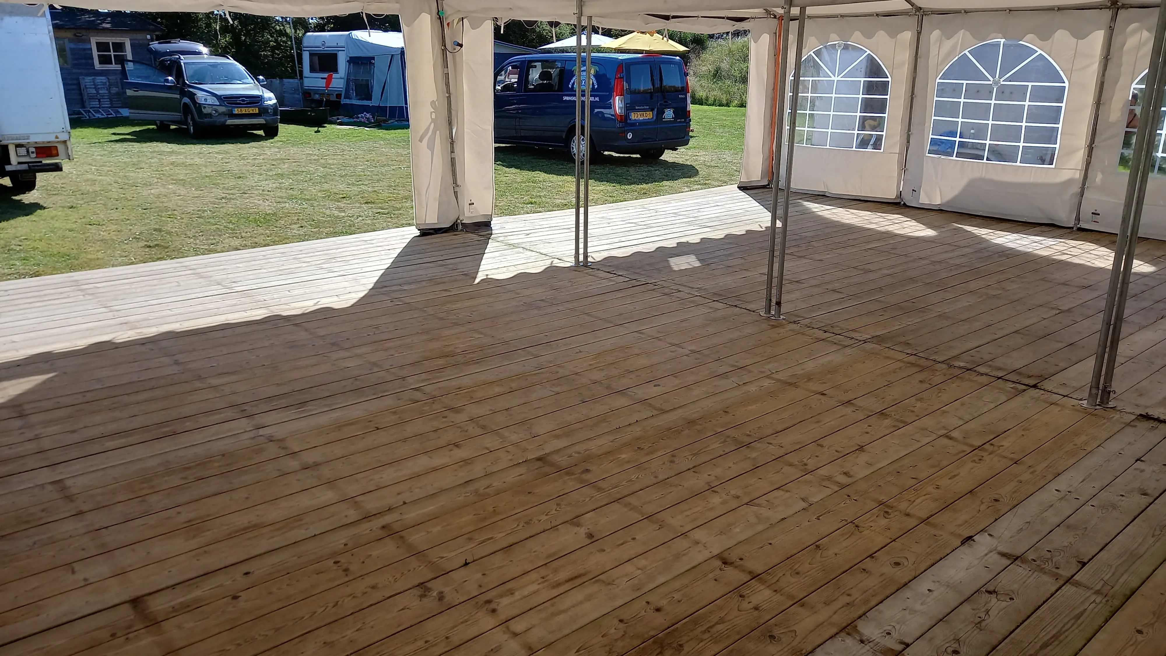 Vlondervloer hout p/m2 (door ons gelegd)