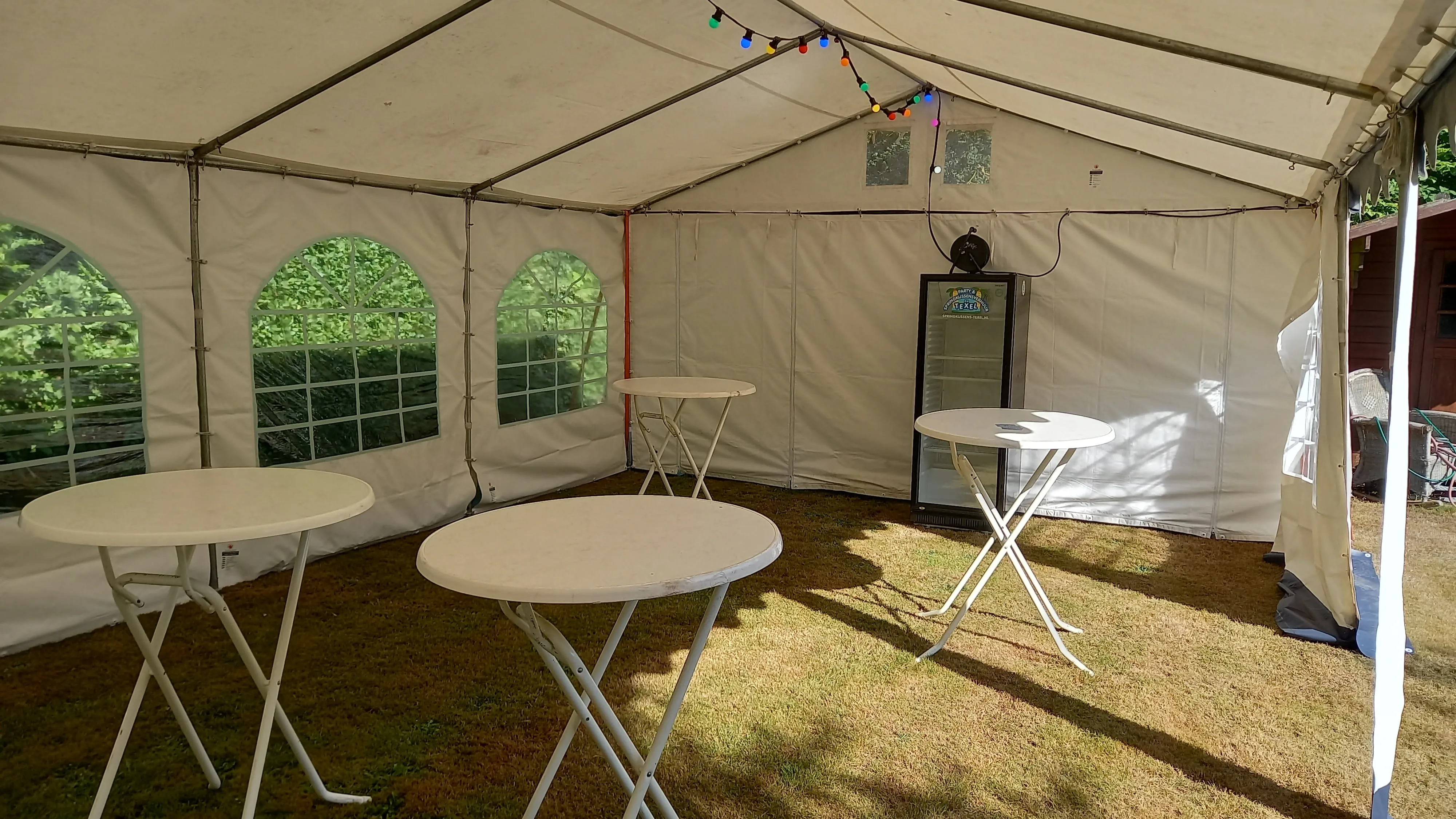 Lichtsnoer 25 meter met Warm geel led lampen 1W