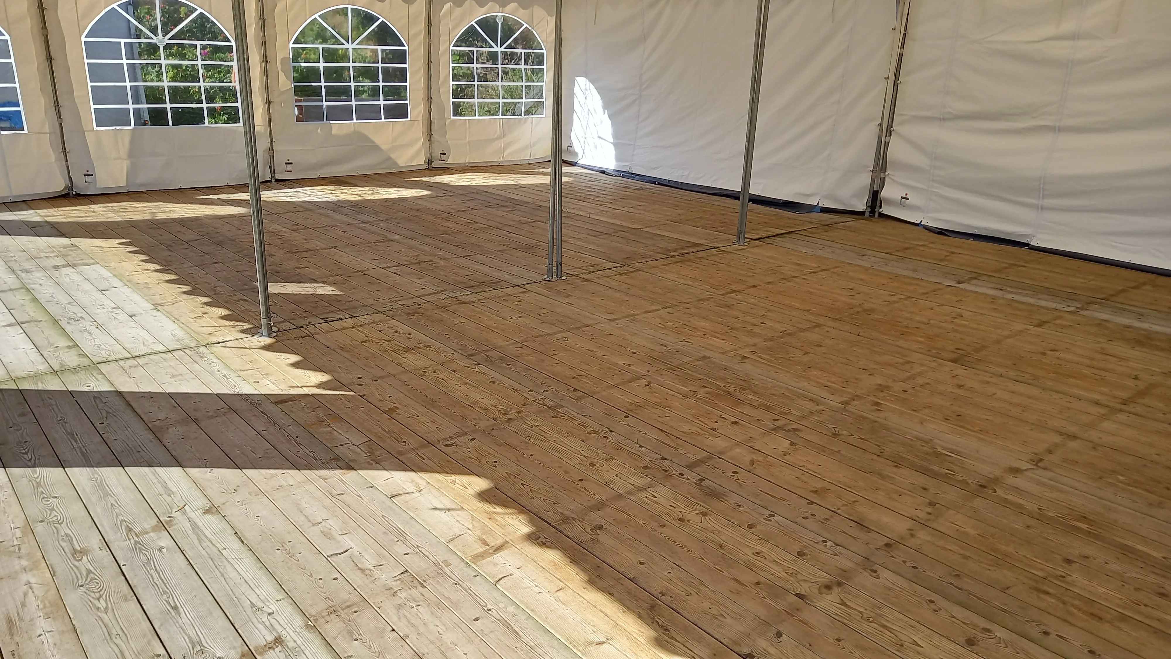 Vlondervloer hout p/m2 (door ons gelegd)