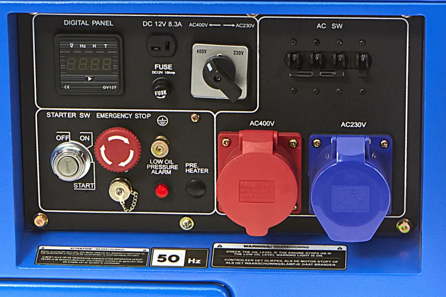 Generator 6 KVA, Diesel aggregaat SVOT, incl 8 draaiuren, exclusief kosten gasolieverbruik (p/dag)