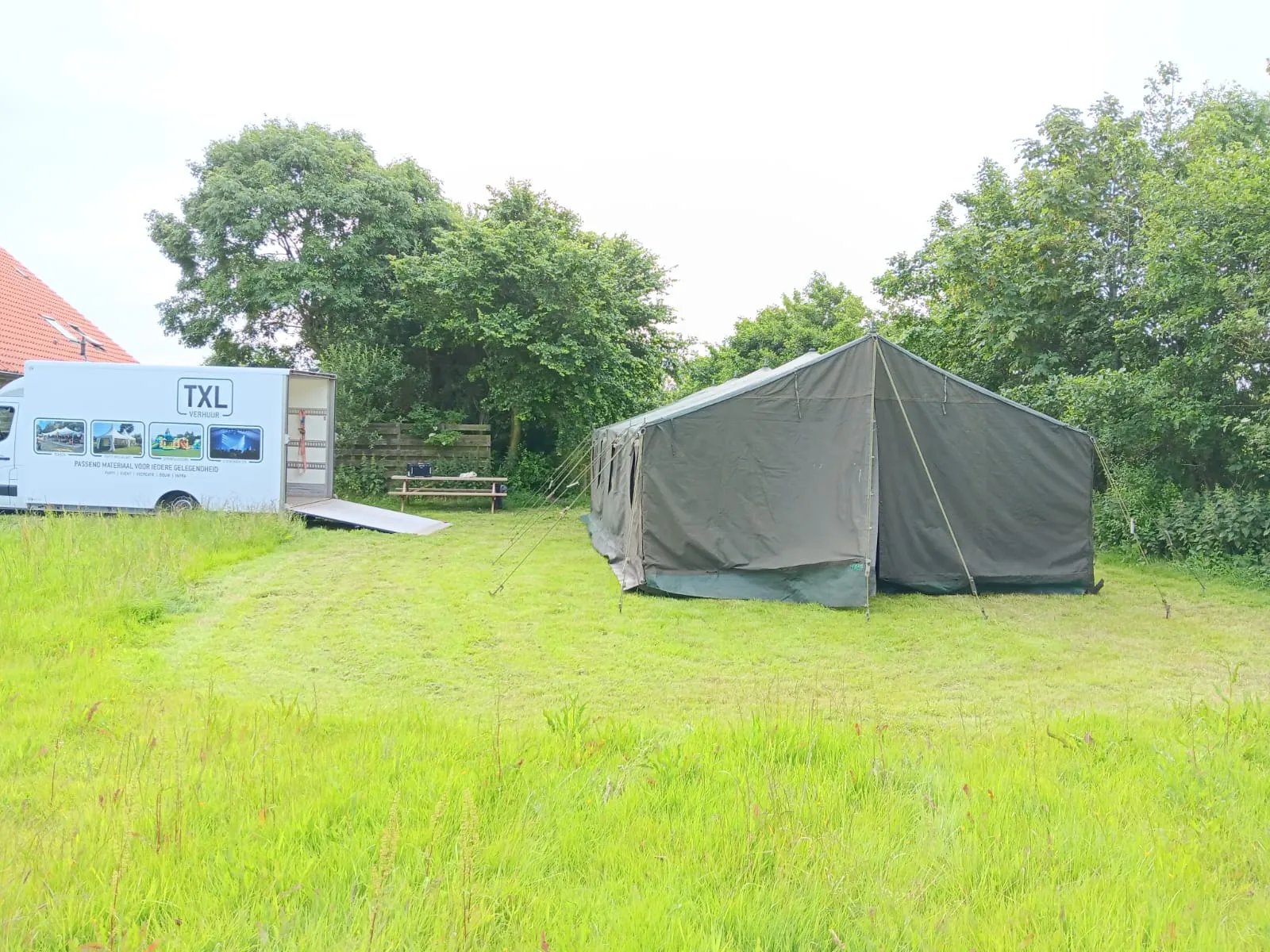 Legertent 5x10 meter (exclusief kosten plaatsing en grondzeil)